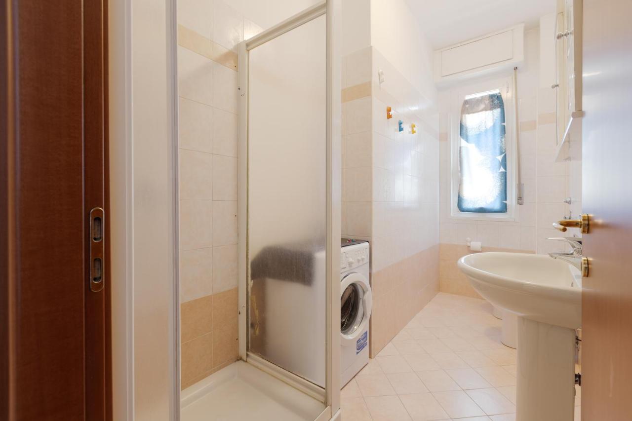 Apartment With Balcony - 50 M Far From M1 Pasteur Milano Ngoại thất bức ảnh