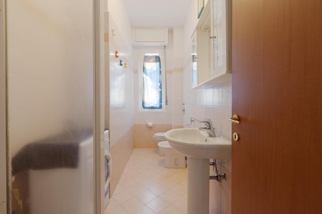 Apartment With Balcony - 50 M Far From M1 Pasteur Milano Ngoại thất bức ảnh